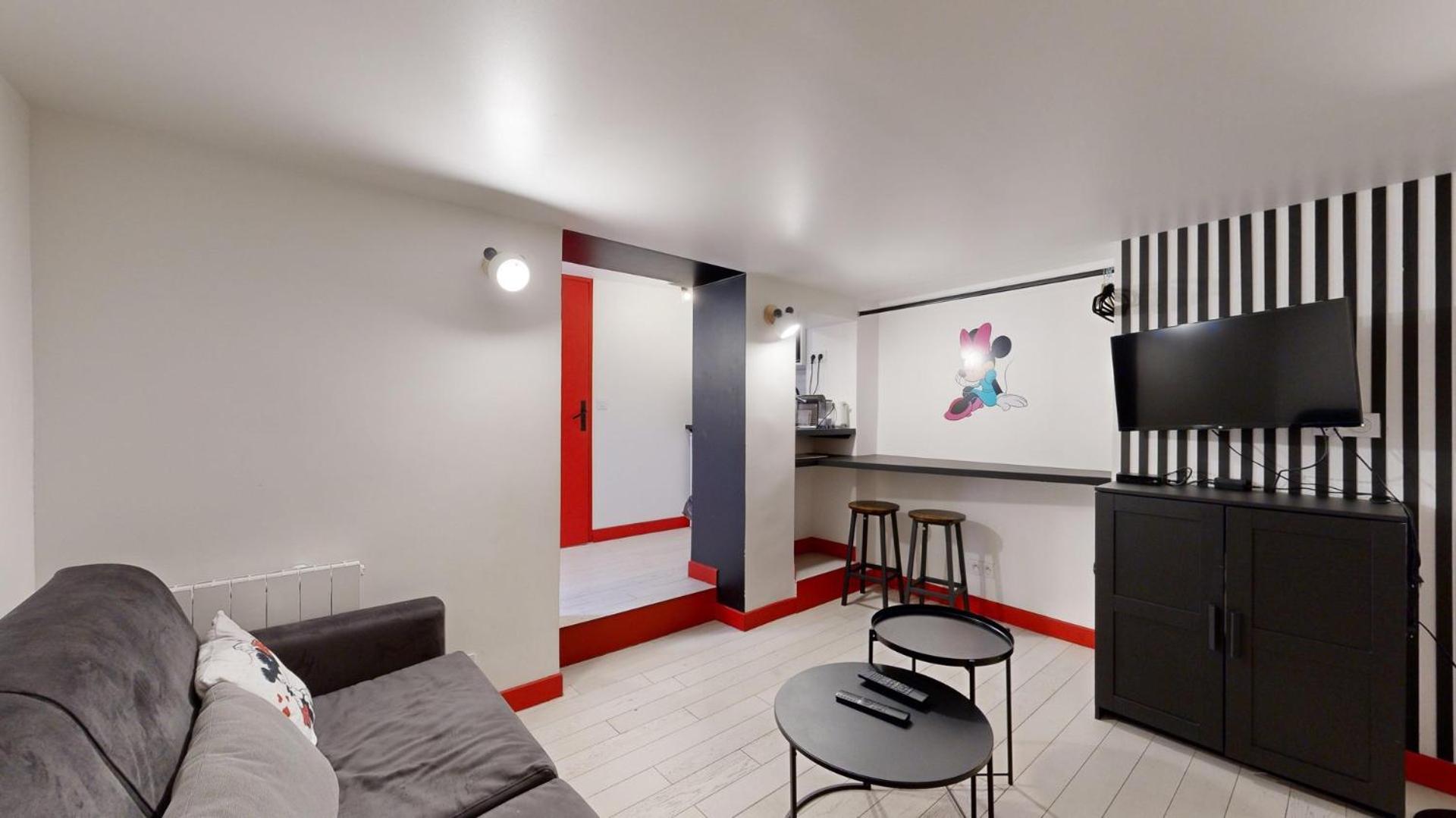 Bluestay 93 - Charmant Studio A Apartment